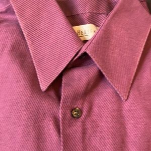 Van Heusen wrink free men’s shirt Large